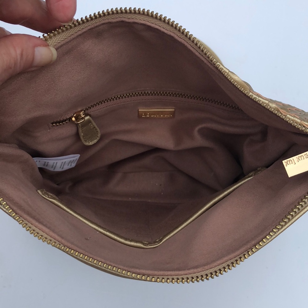 leather clutch w/ shoulder strap - Picture 5 of 7